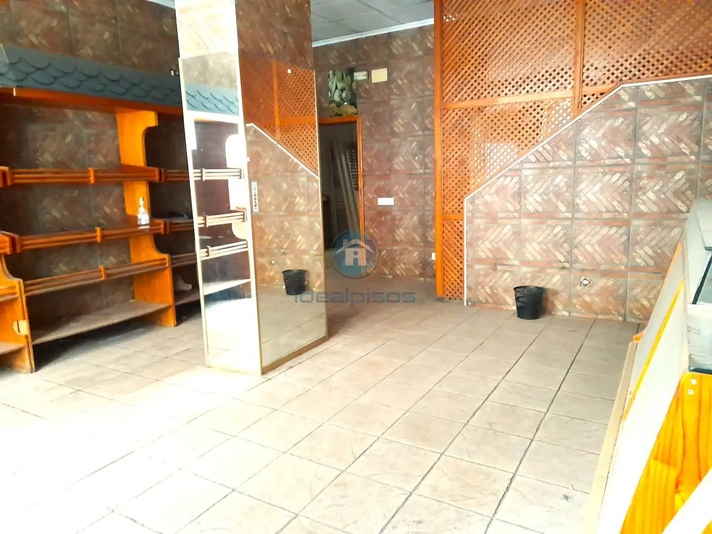 Local comercial en venda a Campoamor - Altozano, imagen 2