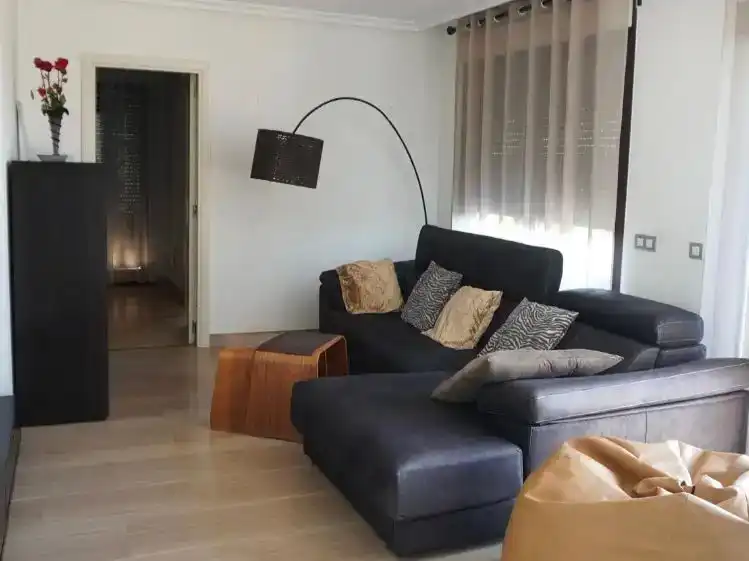 Sala de estar de Ático de alquiler en  Madrid Capital con Aire acondicionado y Piscina