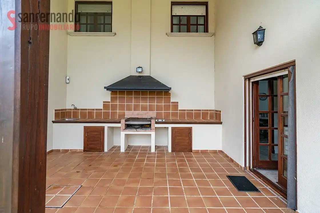 Terraza de Casa o chalet en venta en Penagos con Calefacción, Jardín privado y Parquet