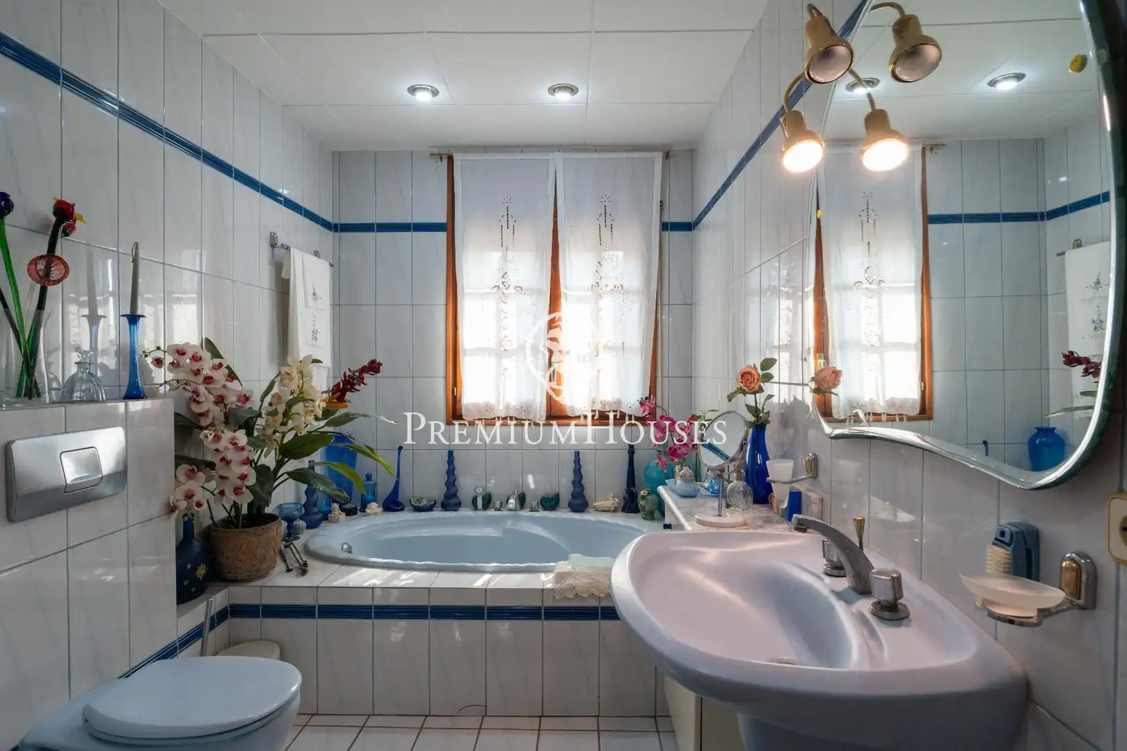 Bathroom of Houses for sale in Gavà  with Heating, Private garden and Terrace