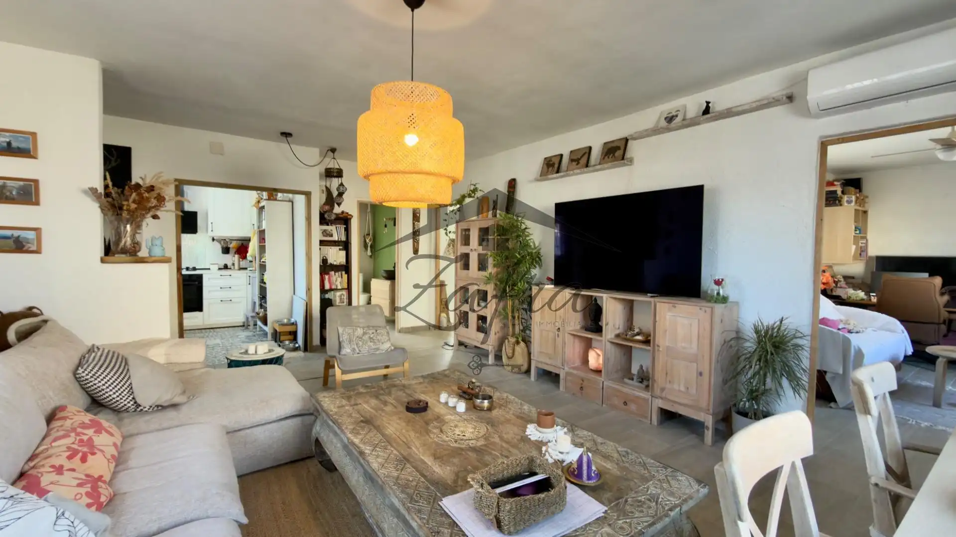 Sala d'estar de Casa o xalet en venda en Tordera amb Aire condicionat, Jardí privat i Terrassa