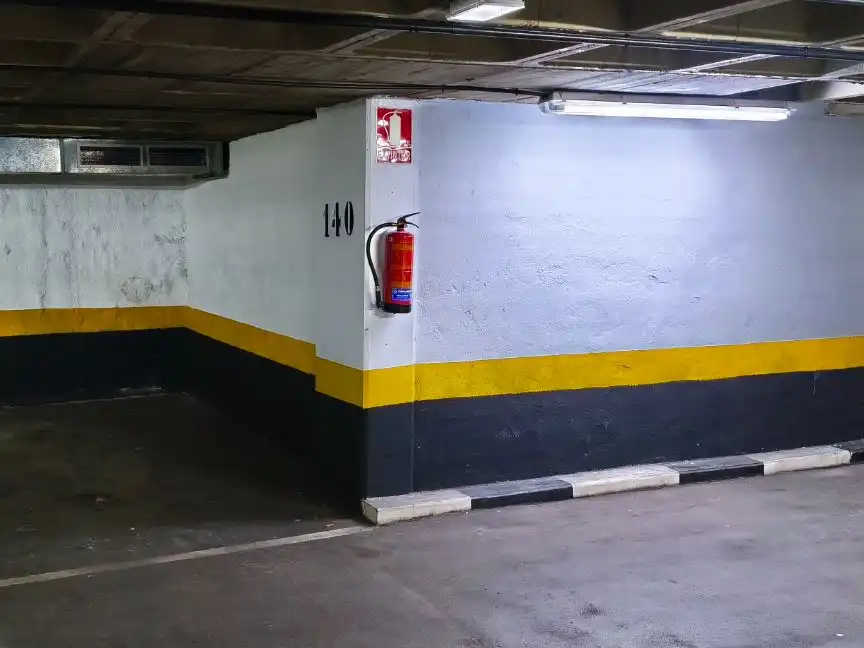 Parking de Garaje en venta en Madrid