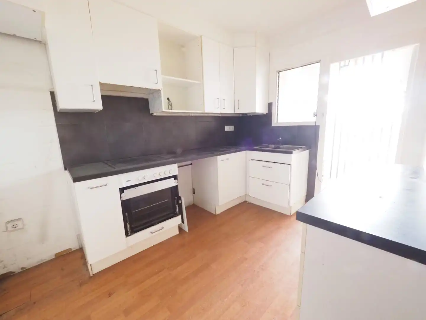 Flat with terrace for sale in Centre - Sant Oleguer, imagen 6
