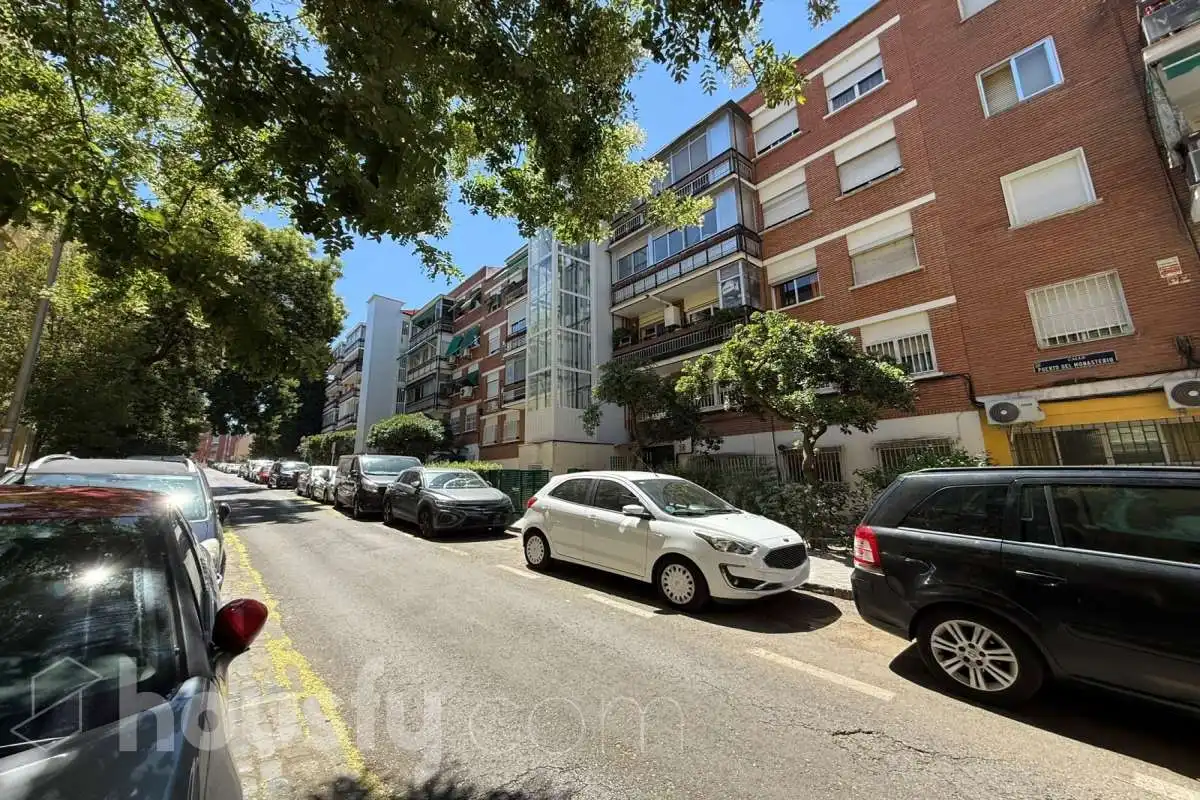 Flat for sale in Calle Puerto del Monasterio, San Diego