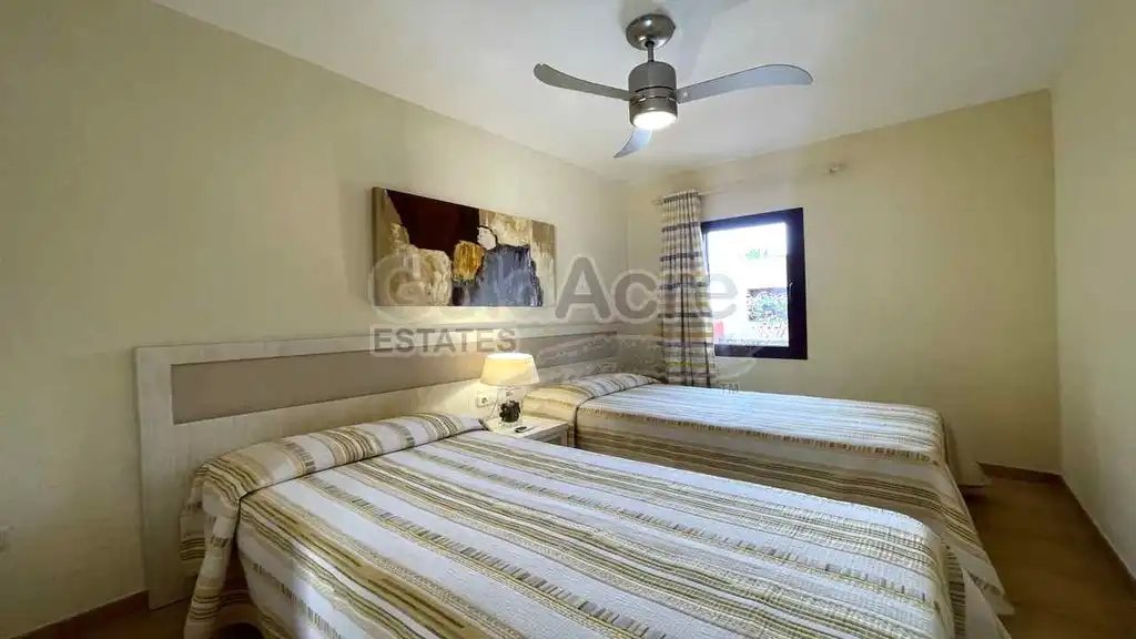 Dormitori de Casa o xalet en venda en La Oliva