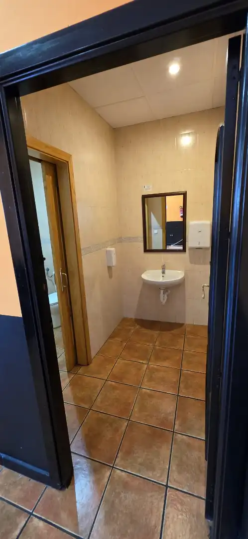 Badezimmer von Geschaftsraum zur Miete in Mérida mit Klimaanlage und Möbliert