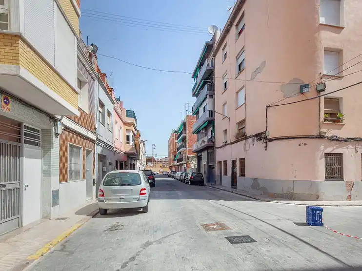 Wohnbaugrundstück zum Verkauf in Calle Gerardo Laguía 9, imagen 9