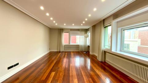 Foto 3 de Pis de lloguer a Abandoibarra - Guggenheim, Bilbao