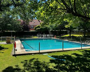 Piscina de Casa o xalet en venda en Valdemoro amb Aire condicionat i Piscina