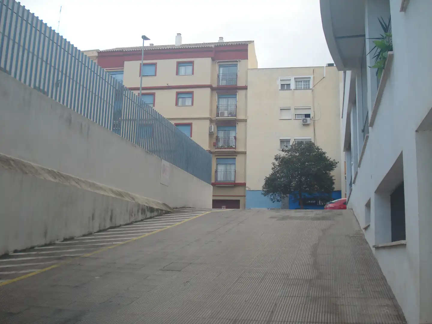 Parking de Garaje en venta en Algeciras con Alarma