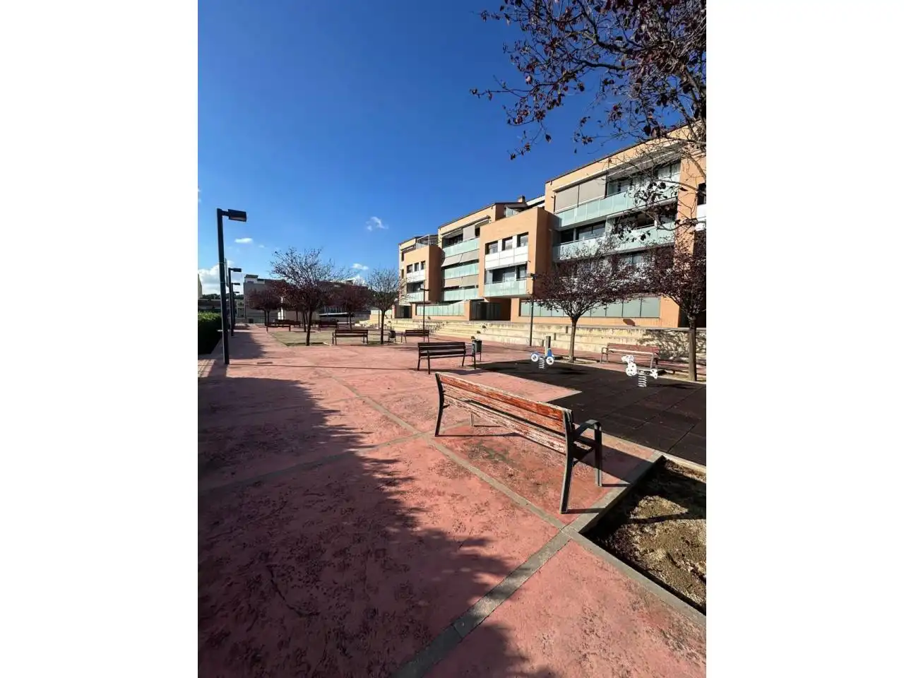 Außenansicht von Maisonette zum Verkauf in Igualada mit Heizung, Terrasse und Abstellraum