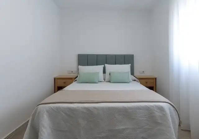 Dormitori de Casa o xalet en venda en Zahara de los Atunes amb Aire condicionat, Jardí privat i Terrassa