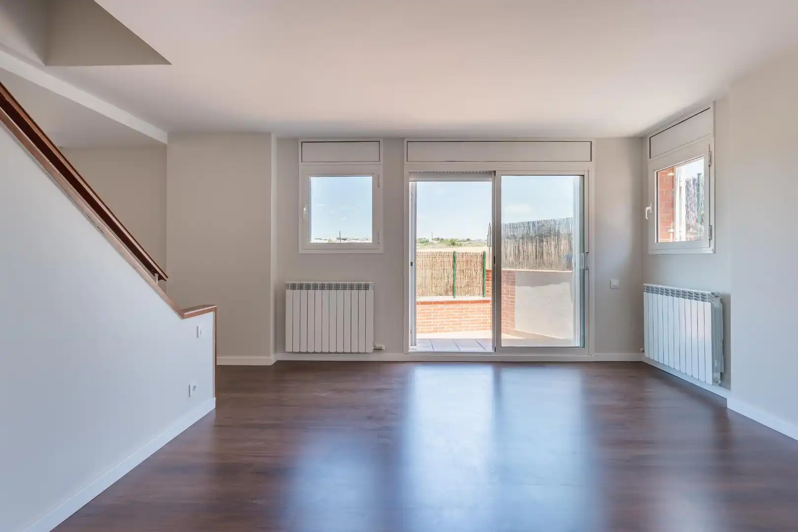 Sala d'estar de Casa adosada en venda en Parets del Vallès amb Calefacció i Terrassa