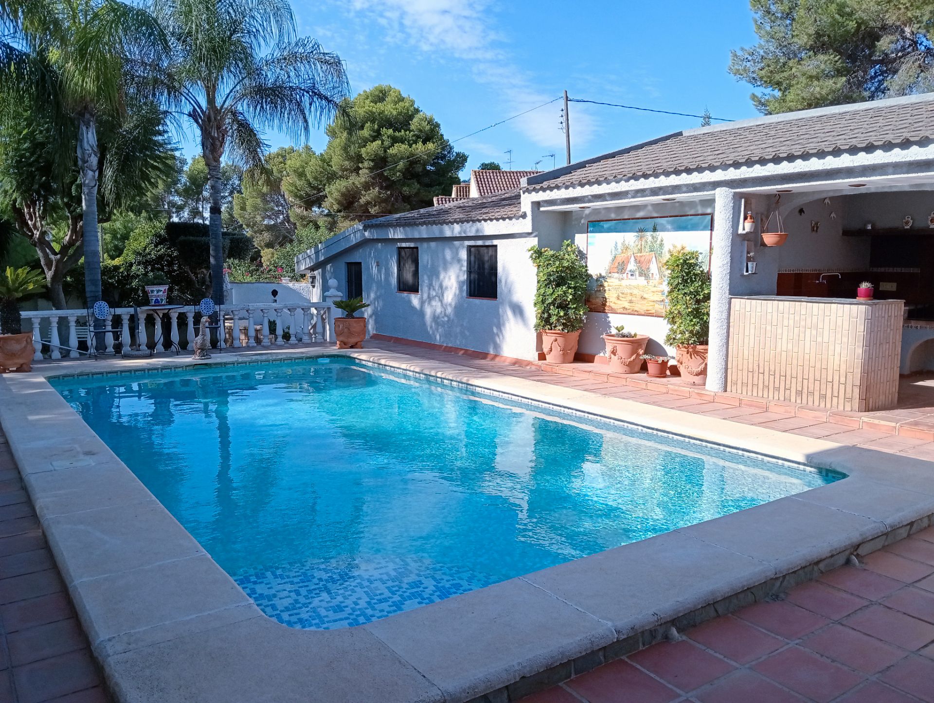 Piscina de Casa o xalet en venda en Paterna amb Aire condicionat, Calefacció i Jardí privat