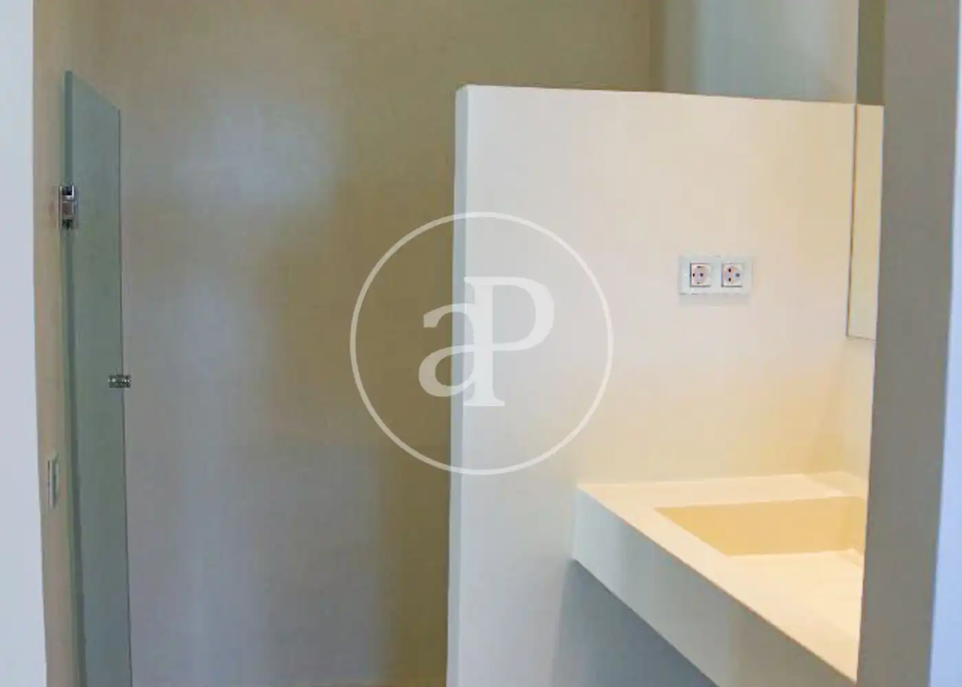 Baño de Casa o chalet de alquiler en Madrid con Aire acondicionado, Calefacción y Jardín privado