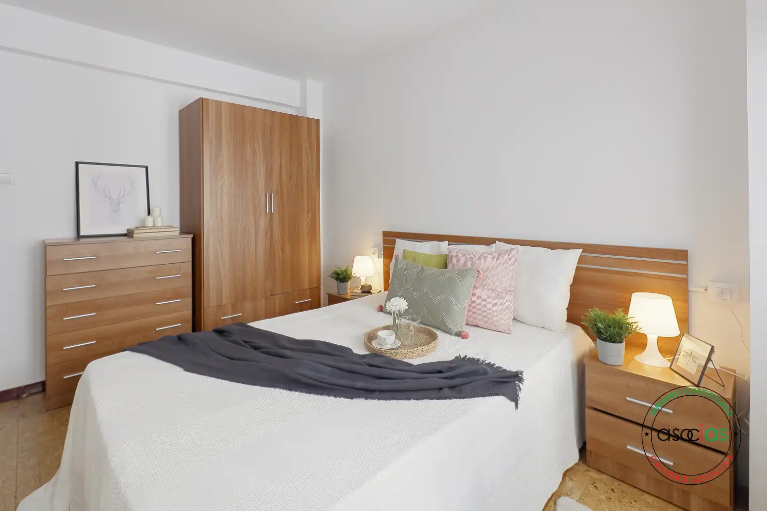 Habitación de Piso en venta en Gijón  con Calefacción