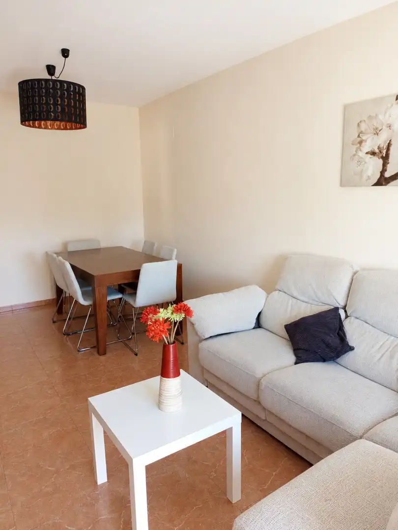 Sala d'estar de Casa o xalet en venda en Grijota amb Calefacció i Jardí privat