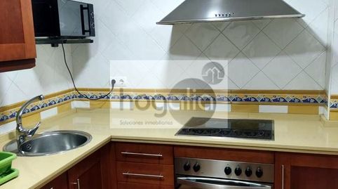 Foto 4 de Piso de alquiler en El Cerro, Sevilla Capital