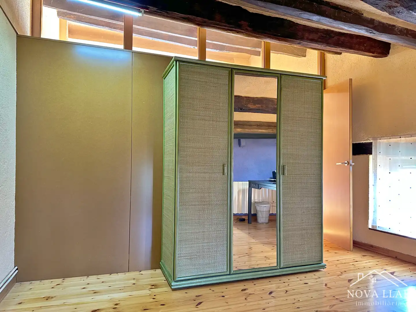 Habitación de Finca rústica en venta en Les Llosses con Calefacción, Jardín privado y Parquet