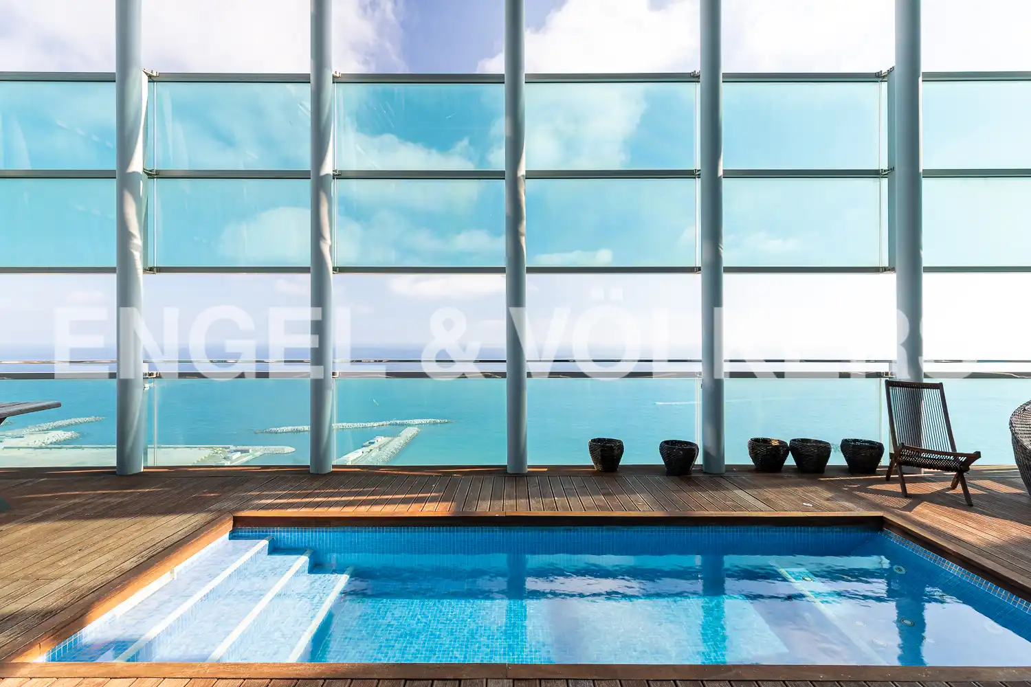 Piscina de Ático de alquiler en Barcelona con Aire acondicionado, Calefacción y Parquet