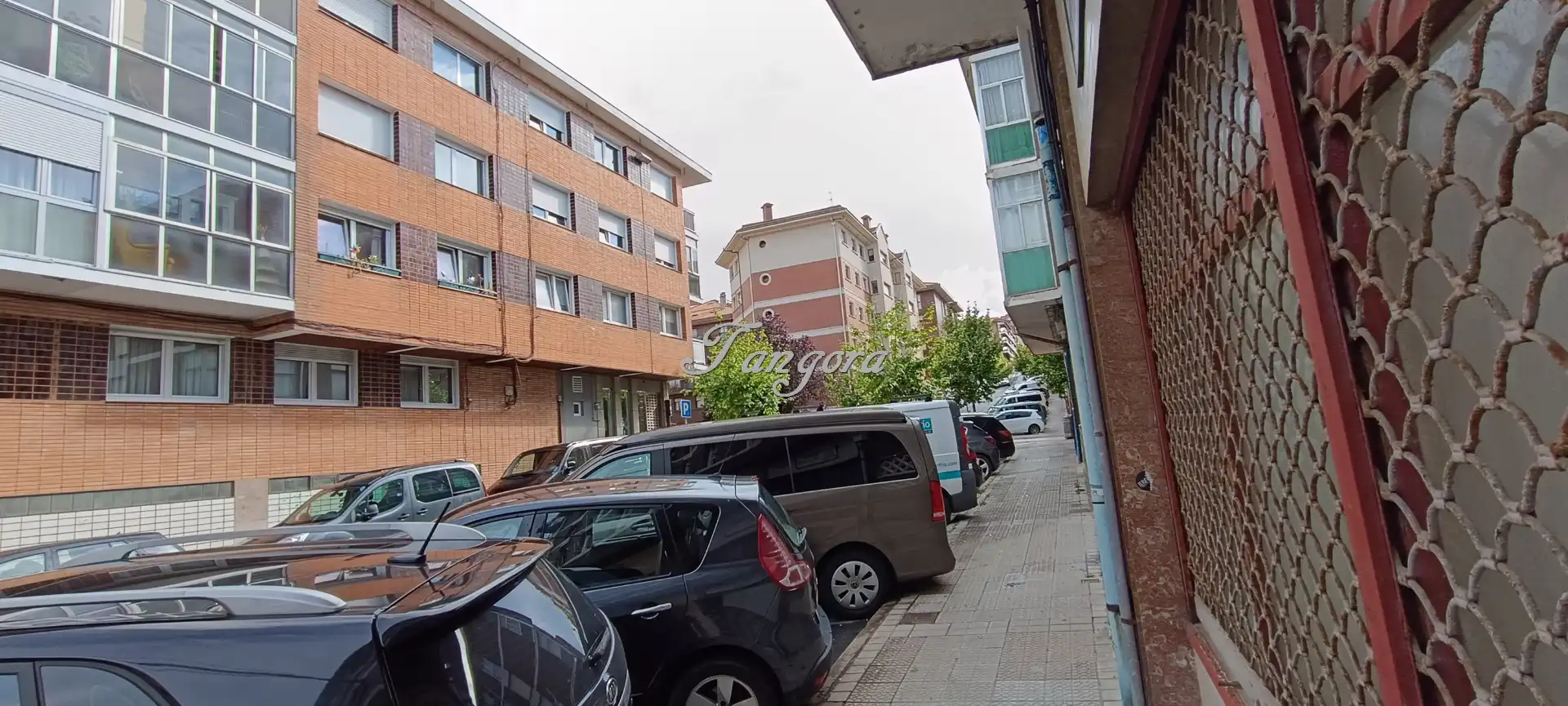 Vista exterior de Local en venda en Getxo 