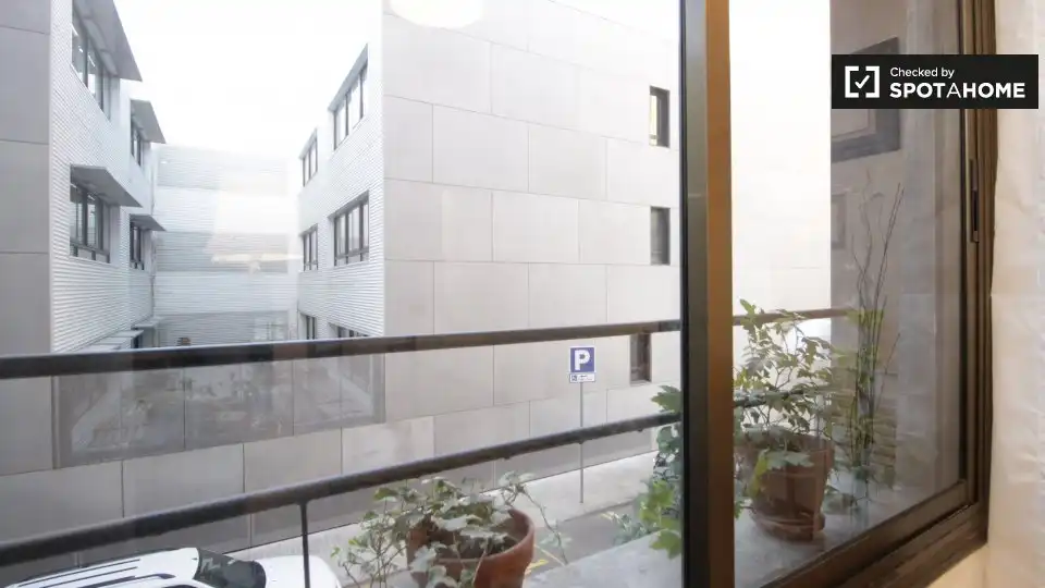 Piso de alquiler en Barcelona con Aire acondicionado, Calefacción y Amueblado