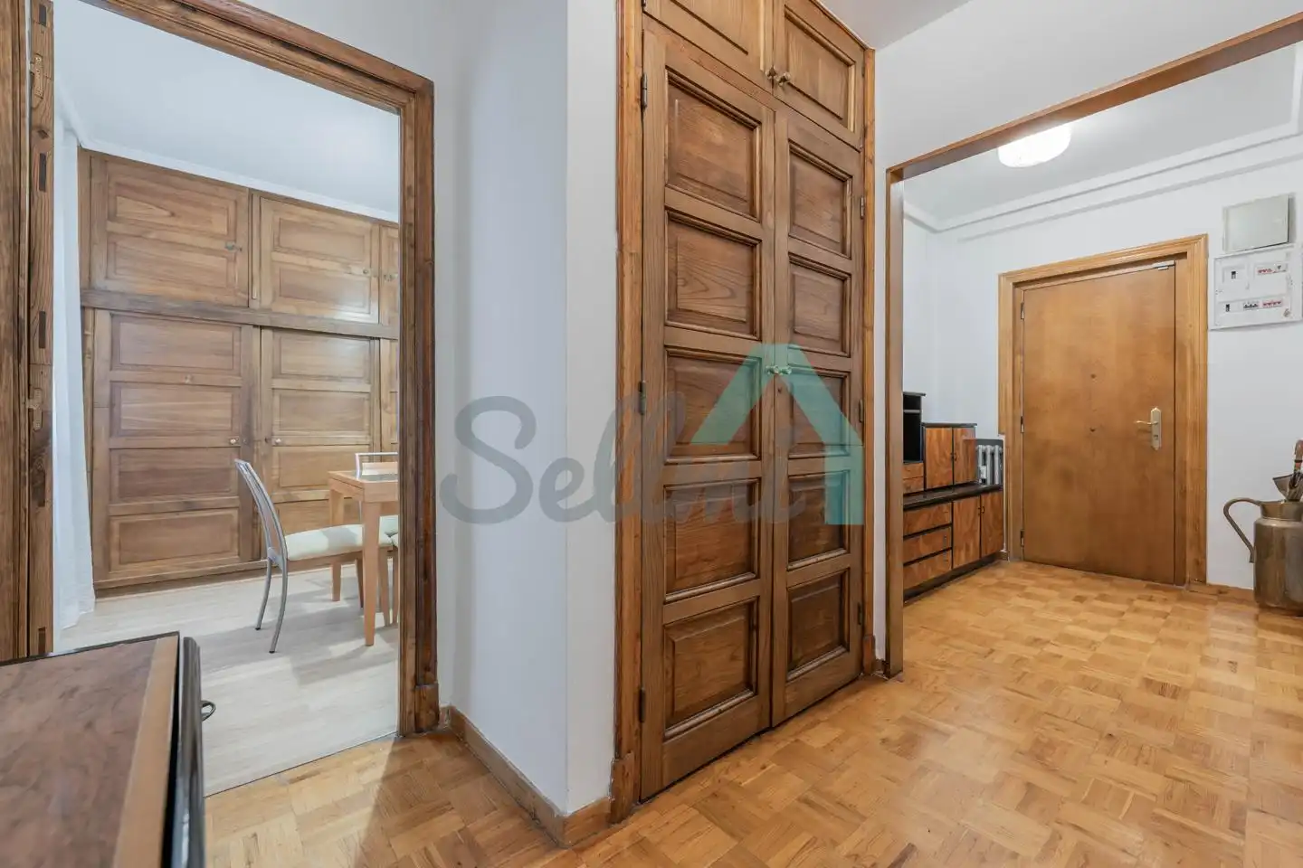 Flat for share in Oviedo   with Heating, Parquet flooring and Furnished