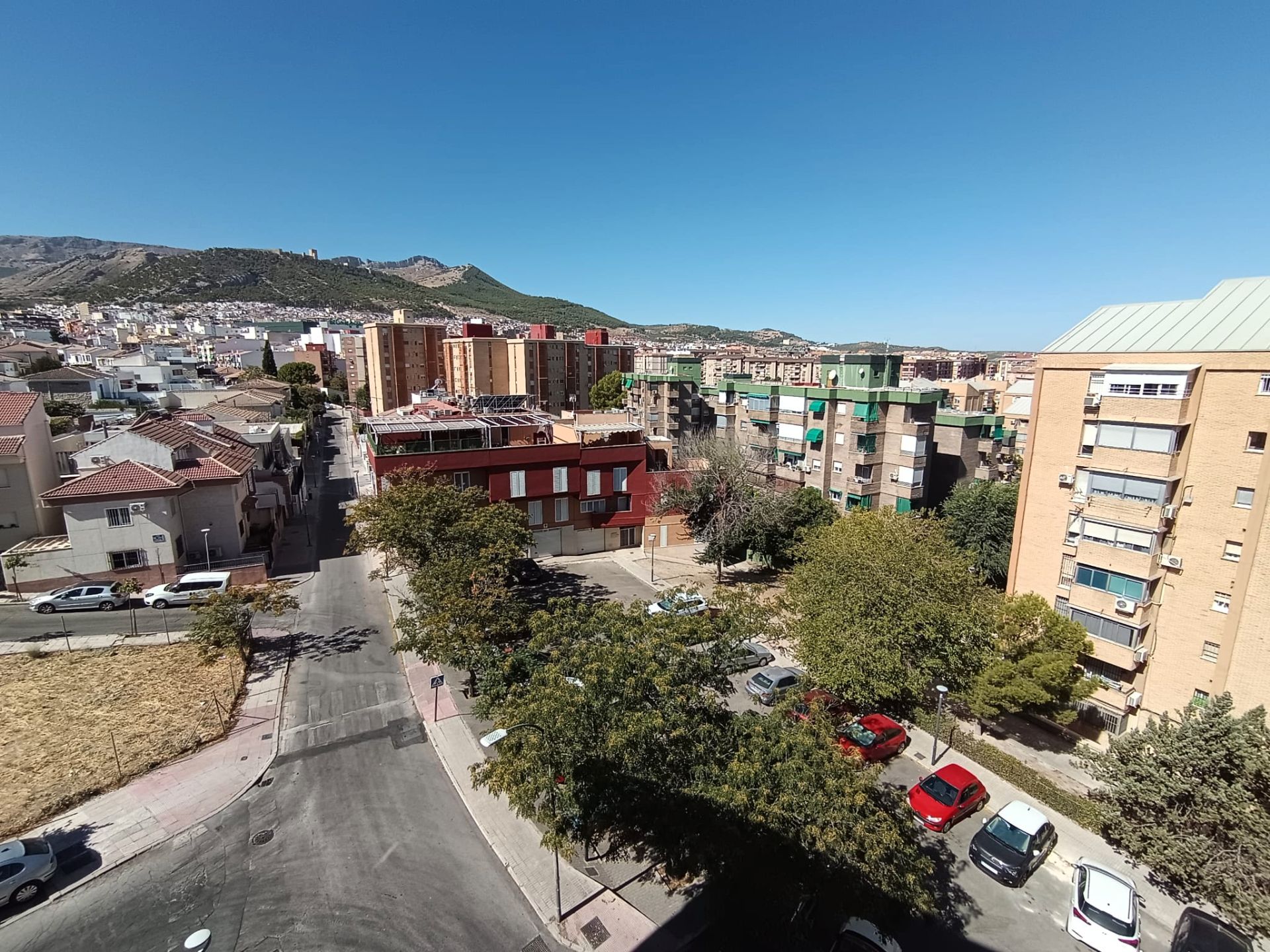 Exterior view of Duplex to rent in  Jaén Capital  with Air Conditioner, Heating and Terrace