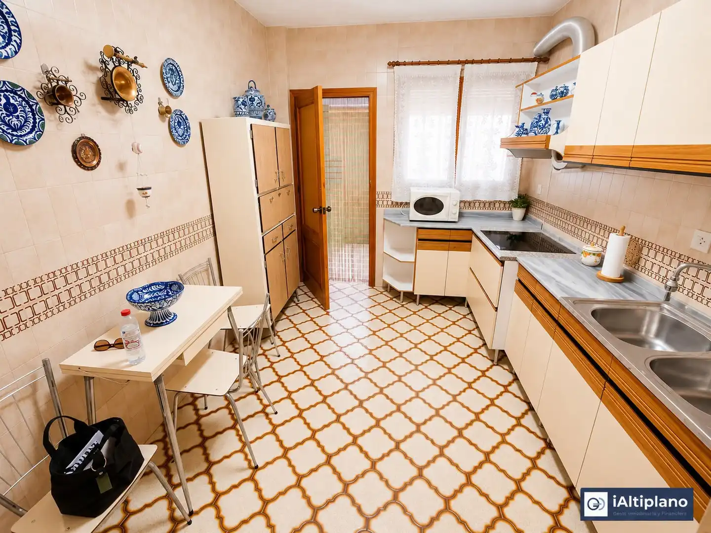 Kitchen of Flat for sale in Caniles  with Terrace and Furnished