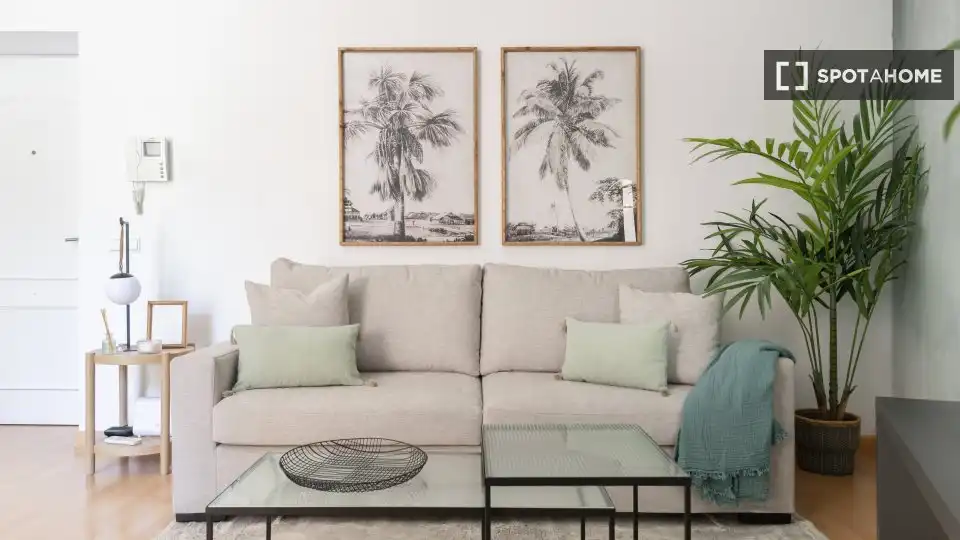 Sala d'estar de Apartament per a compartir en Málaga amb Aire condicionat, Terrassa i Moblat