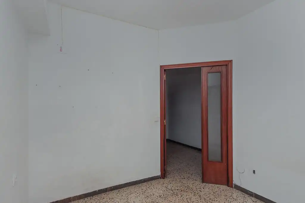 Pis amb terrassa en venda a Carrer del Monestir de Poblet, imagen 16