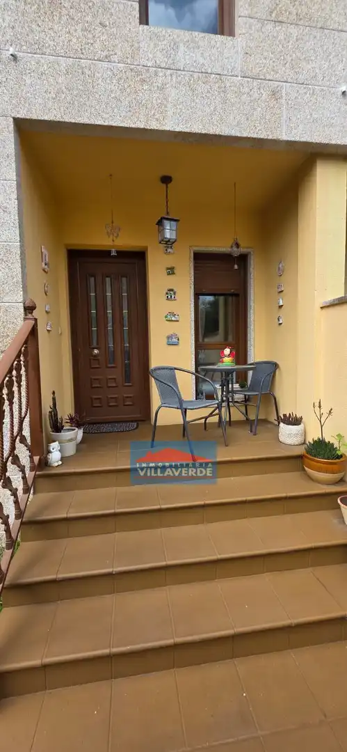 Terraza de Casa adosada en venta en Cangas  con Calefacción, Terraza y Trastero