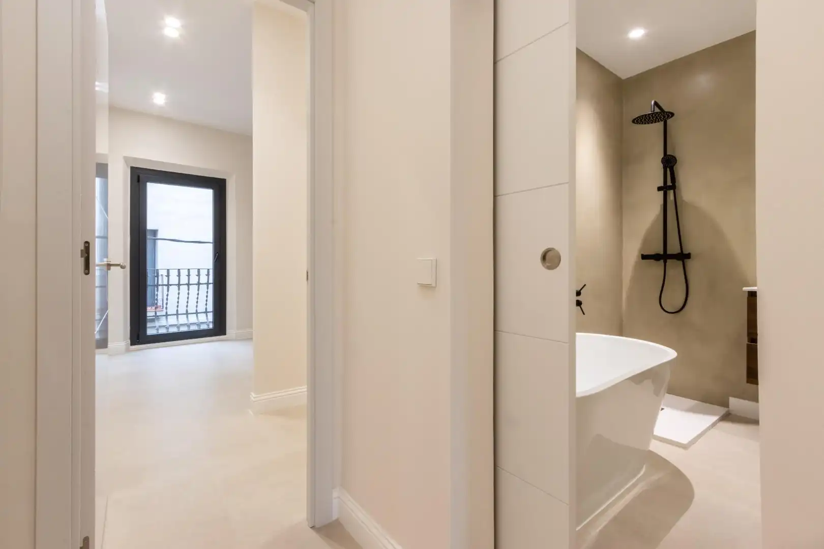 Bathroom of Houses for sale in Sabadell  with Terrace, Storage room and Alarm