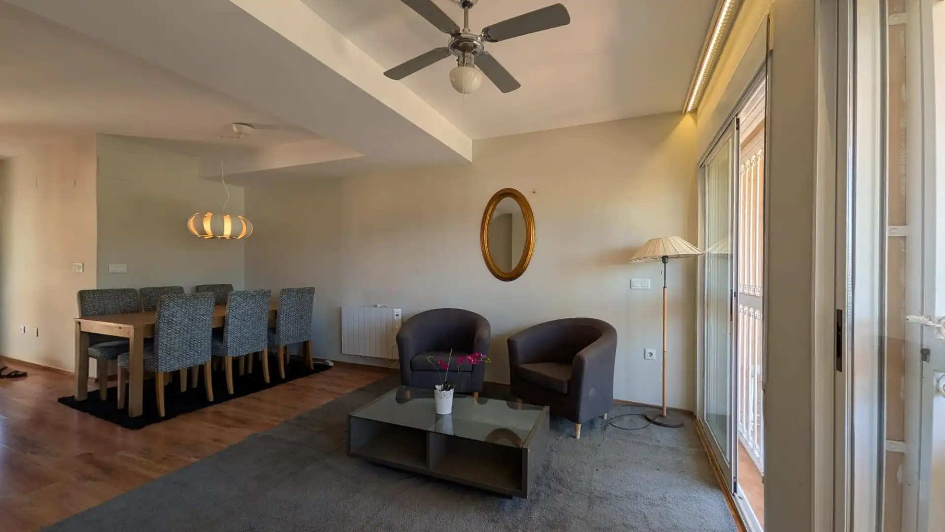 Sala de estar de Casa o chalet en venta en L'Alfàs del Pi con Aire acondicionado, Terraza y Piscina comunitaria