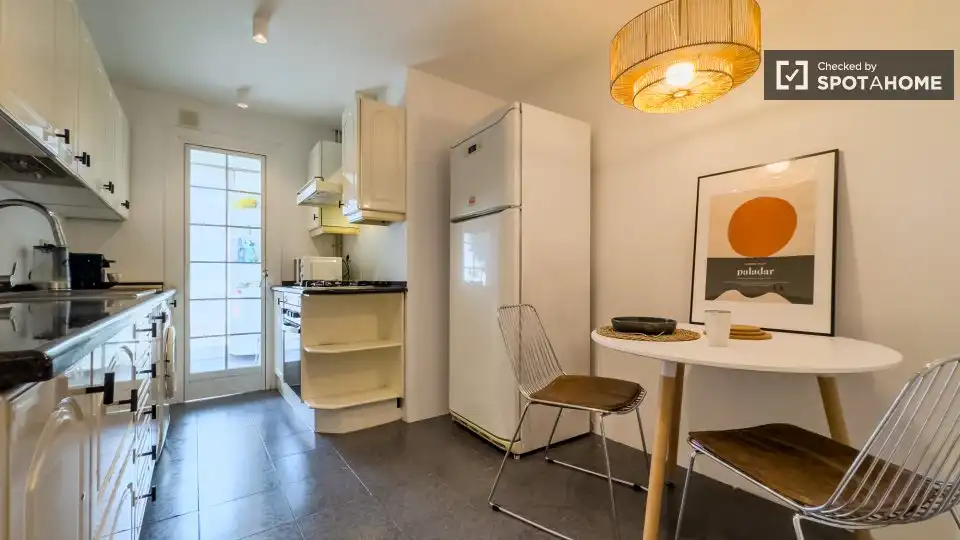 Room in Barcelona, Barcelona