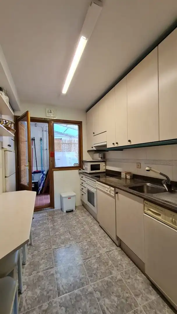 Wohnung zur Miete in Calle JUSTICIA DE ARAGON DEL, 5, Membrilleras - Levante