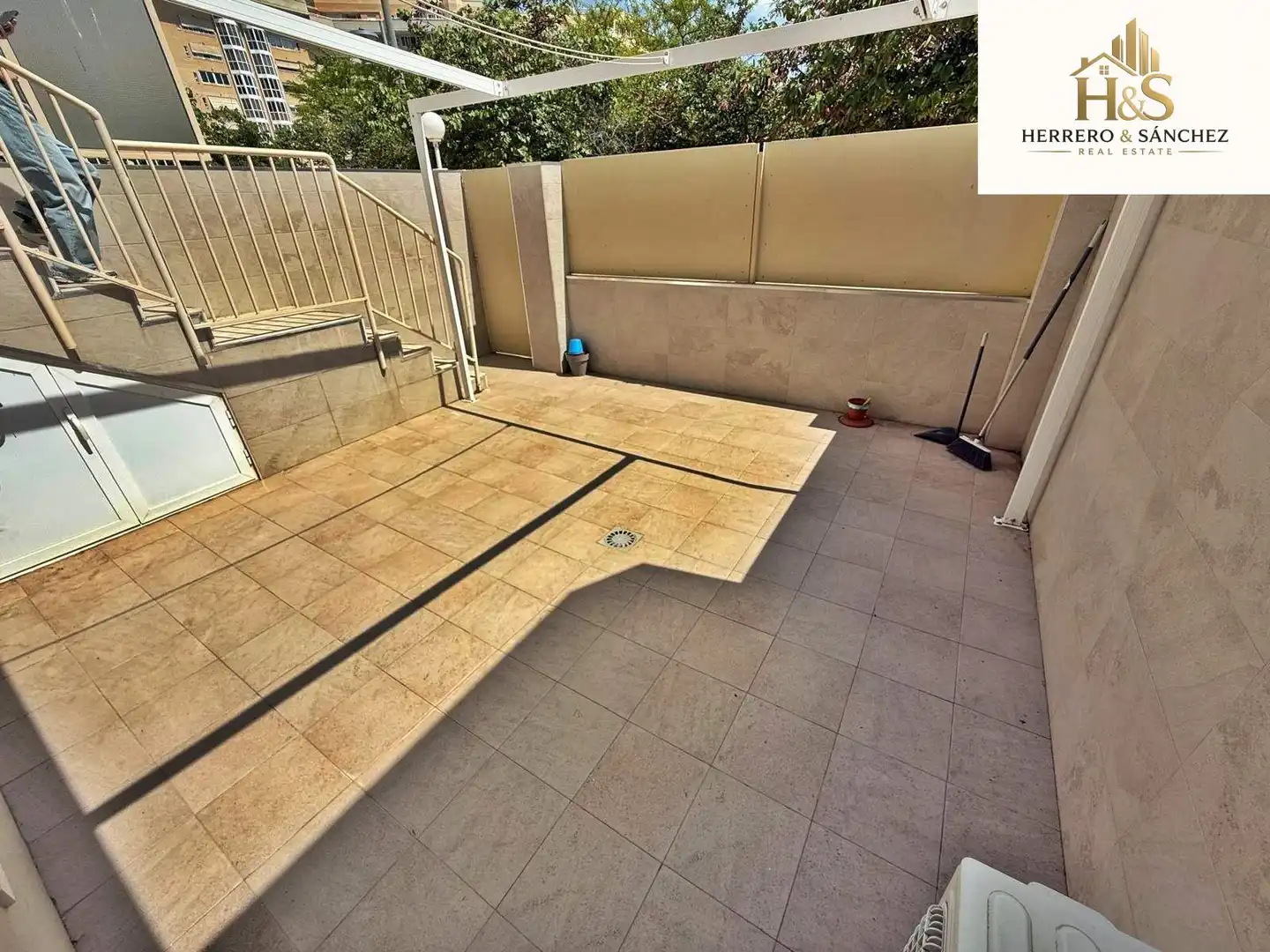 Terrace of Houses for sale in Alicante / Alacant  with Air Conditioner, Heating and Private garden
