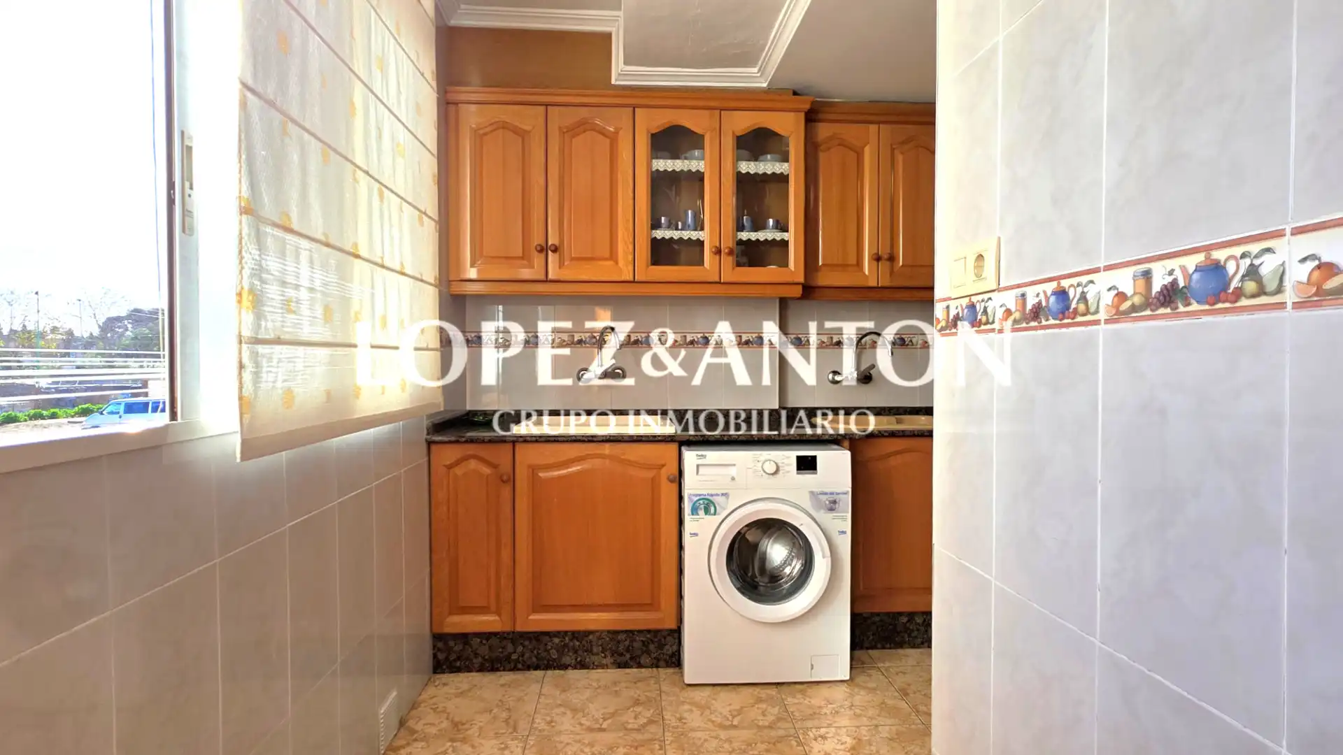Cocina de Piso en venta en L'Eliana con Aire acondicionado, Amueblado y Horno