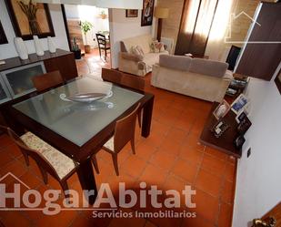 Sala d'estar de Casa adosada en venda en Borriol amb Calefacció, Terrassa i Balcó