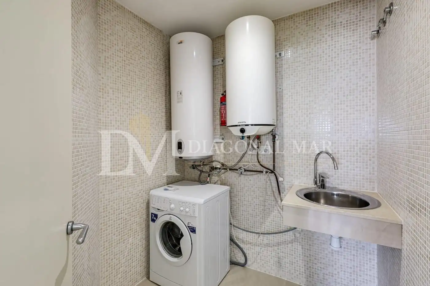 Baño de Piso en venta en Barcelona con Aire acondicionado, Calefacción y Terraza