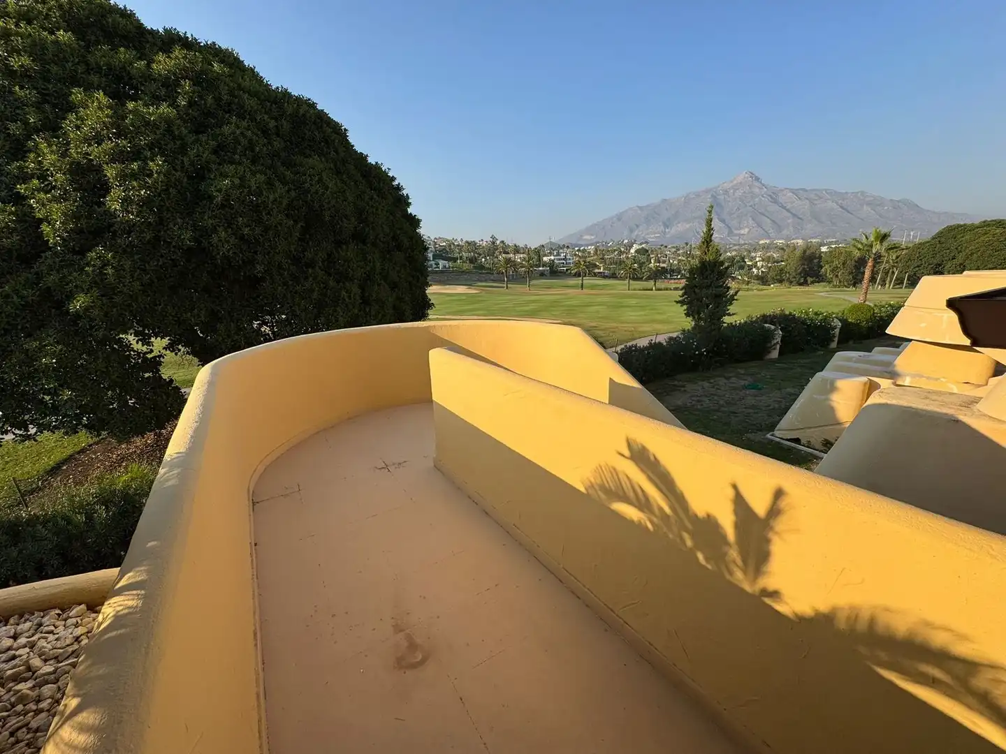 Terraza de Dúplex en venta en Marbella con Aire acondicionado, Terraza y Amueblado