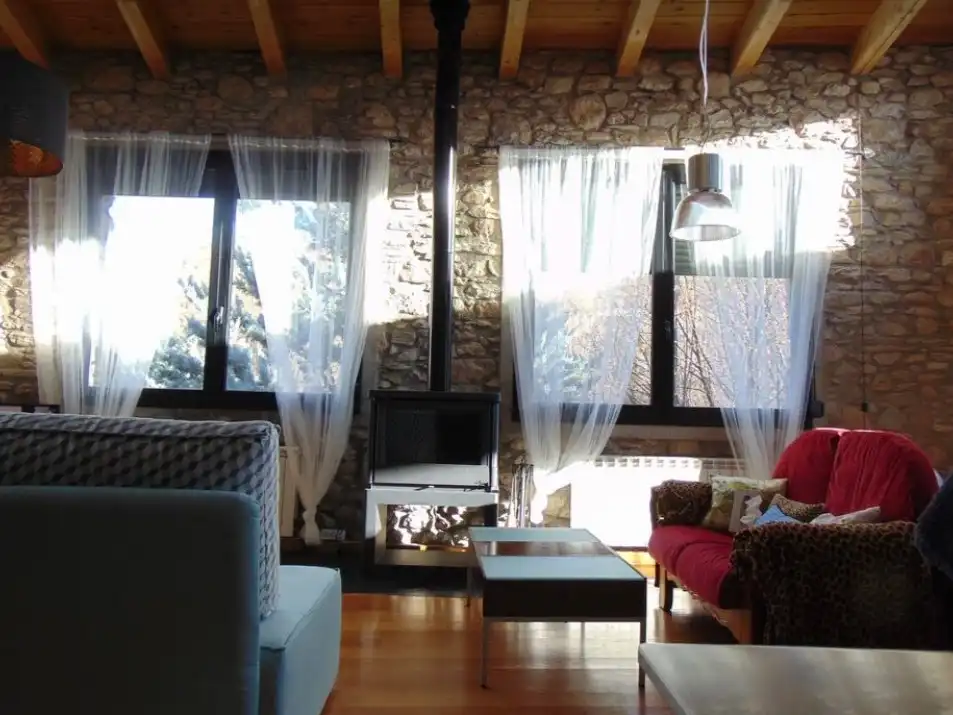 Sala de estar de Casa o chalet de alquiler en Alàs I Cerc con Jardín privado, Parquet y Terraza