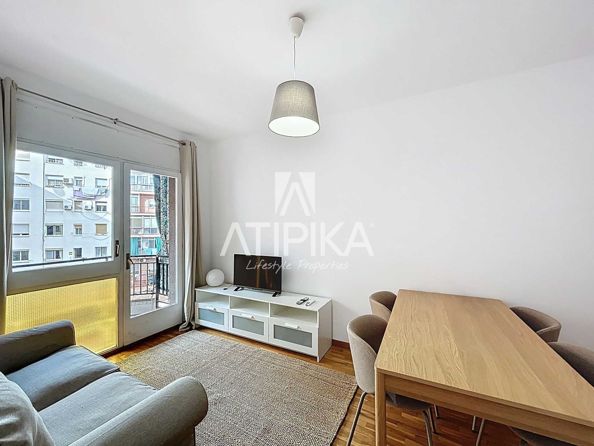 Sala de estar de Piso de alquiler en  Barcelona Capital con Parquet, Amueblado y Horno
