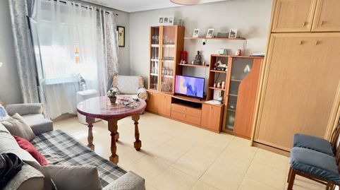 Foto 2 de Piso en venta en Valdepeñas, Ciudad Real