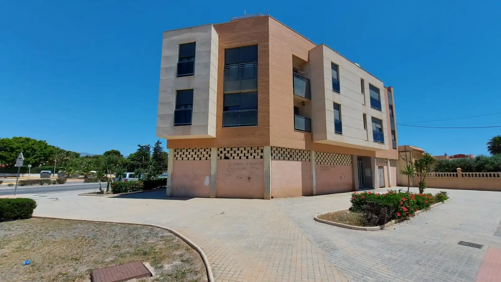 Vista exterior de Piso en venta en El Ejido