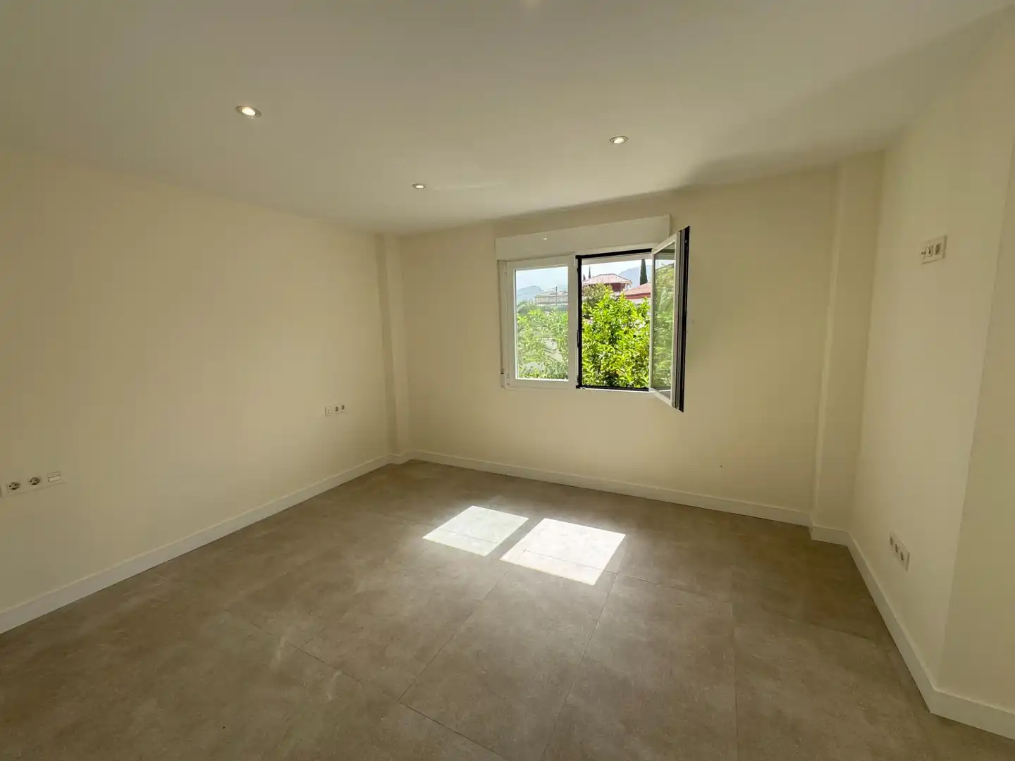 Detached house with pool for sale in Urbanizacion CEREZOS III 15, imagen 31