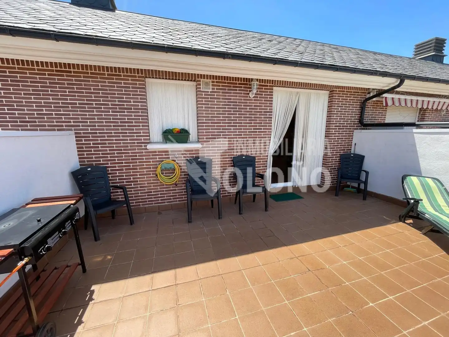 Terraza de Dúplex en venta en Castañares de Rioja con Calefacción, Parquet y Terraza