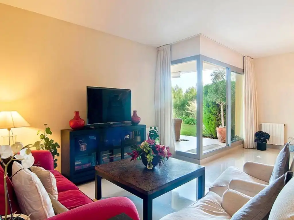Sala de estar de Apartamento en venta en Calvià con Aire acondicionado, Calefacción y Jardín privado