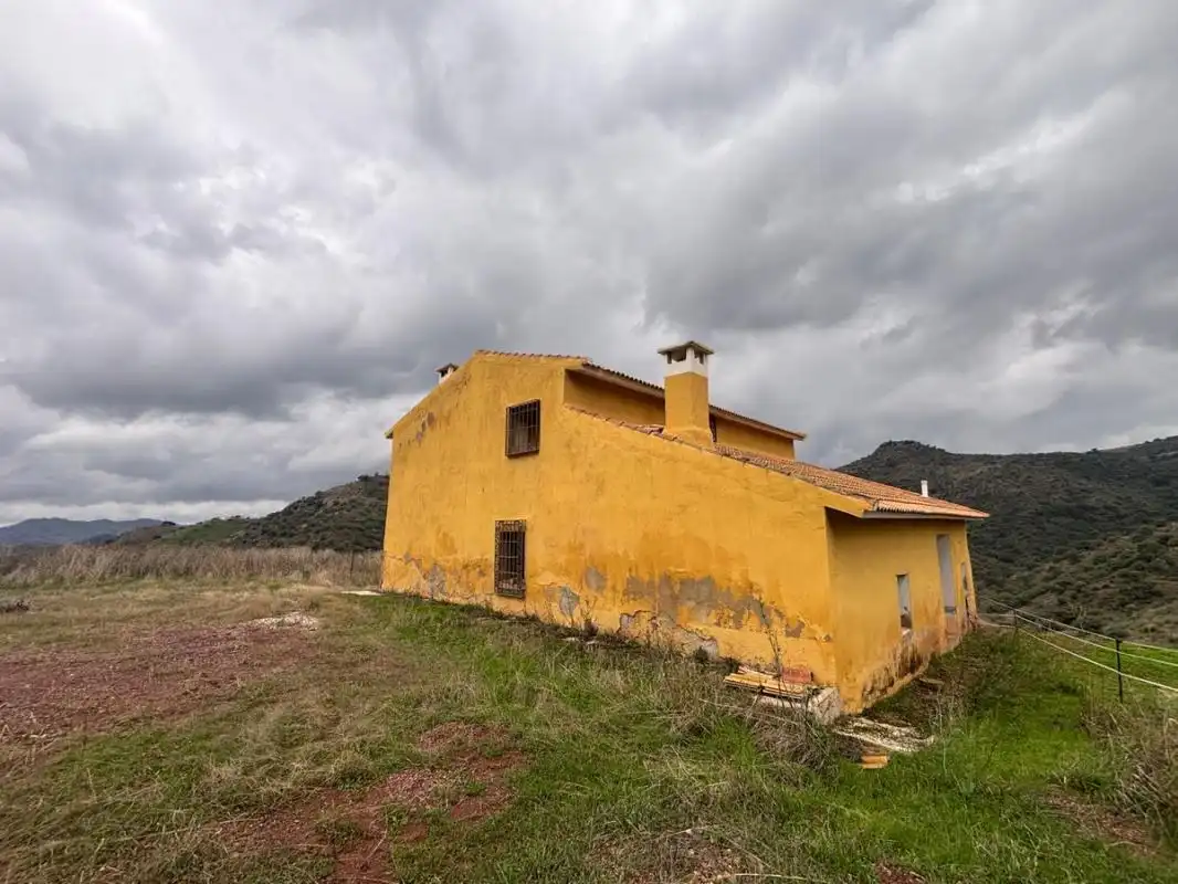 Terreno rústico en venta en C. Chimanes, imagen 3