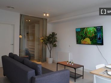 Wohnung mit Balkon zur Miete in Fuencarral - El Pardo